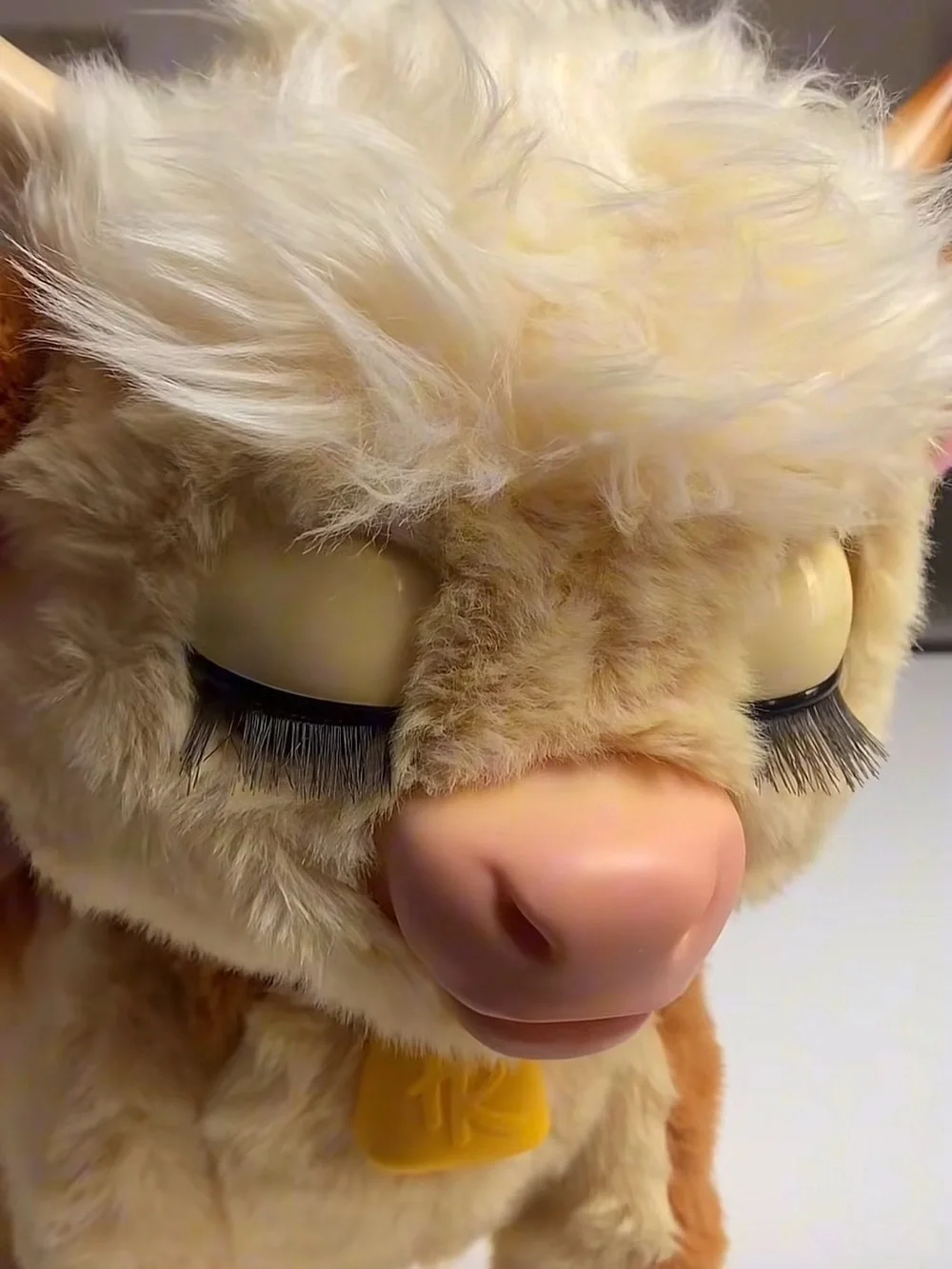 FurReal Friends Maggie the Feed & Follow Cow